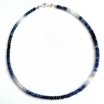 Collier Saphir im Verlauf