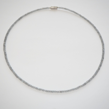 Collier Fein Labradorit