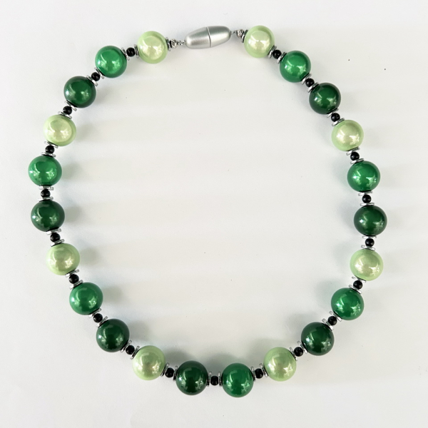 Collier Acryl mit div. Steinen