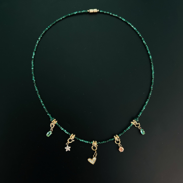 Collier mit Charm(s)
