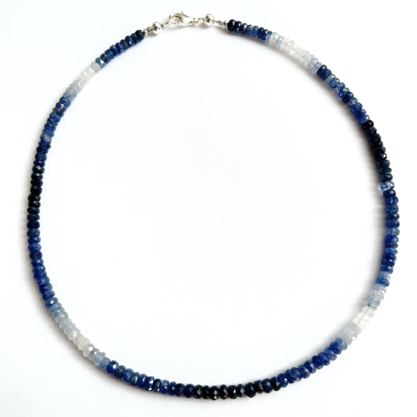 Collier Saphir im Verlauf
