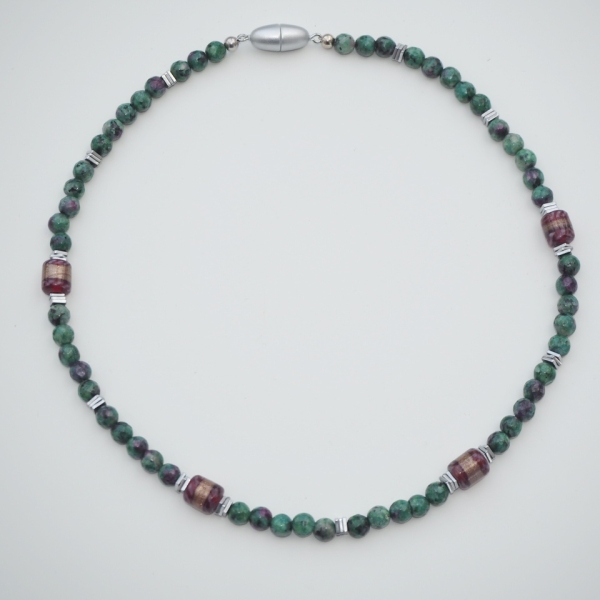Collier Sale
